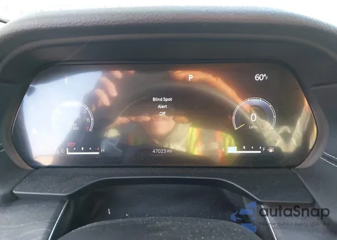 2023 Jeep Grand Cherokee L Limited 4X4 z USA, uszkodzony, nr VIN 1C4RJKBG8P8888535